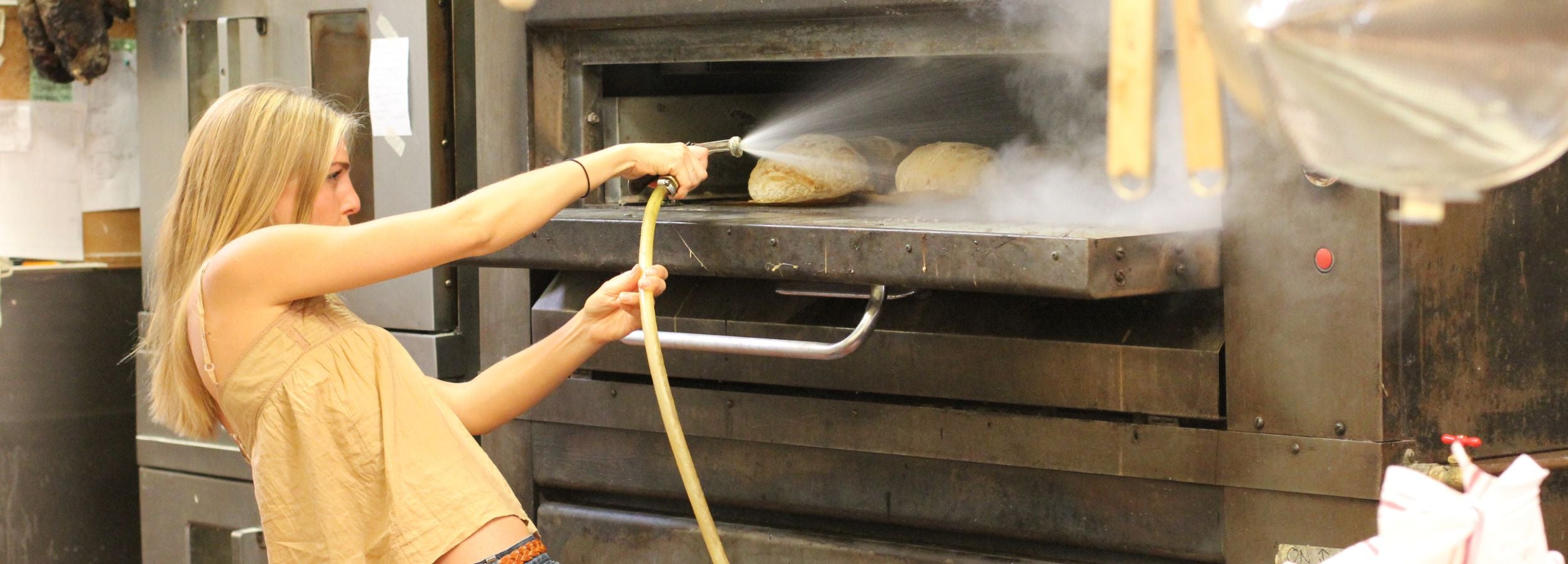 From The Bread Exchange to Pataholm Såpa: Gentle Cleaning and Care for Natural Materials